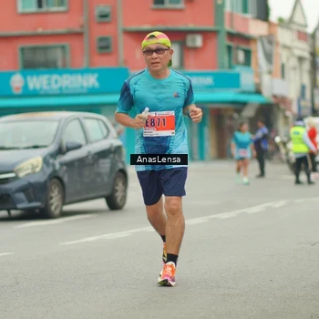 Runner Photo 8862113