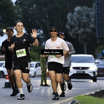 Runner Photo 8862119
