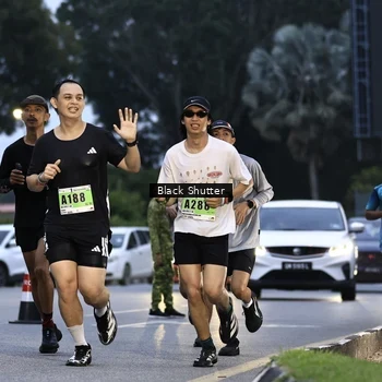 Runner Photo 8862125