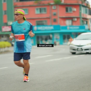 Runner Photo 8862145
