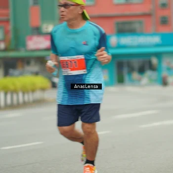Runner Photo 8862146