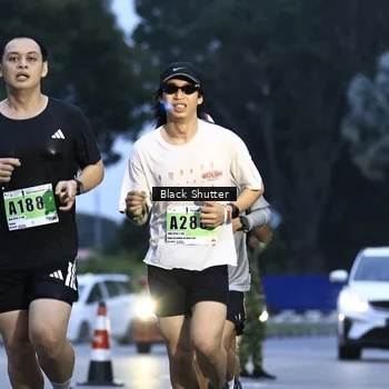 Runner Photo 8862152