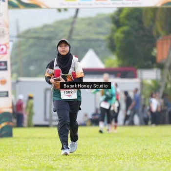 Runner Photo 8862183