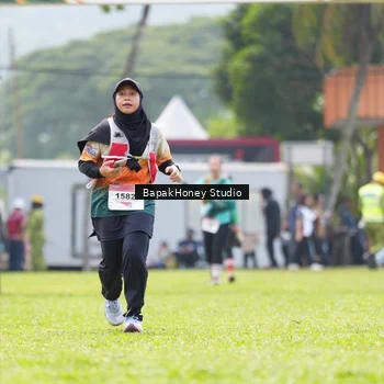 Runner Photo 8862185