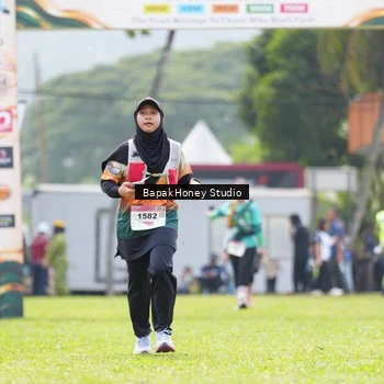 Runner Photo 8862188