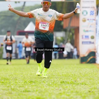 Runner Photo 8862326