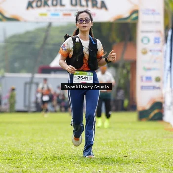 Runner Photo 8862345