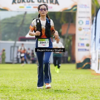Runner Photo 8862346