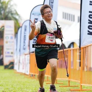 Runner Photo 8862353