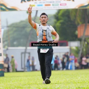 Runner Photo 8862428