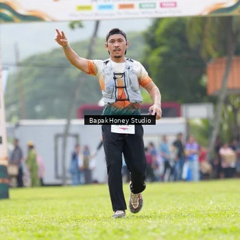Runner Photo 8862431