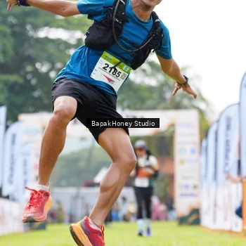 Runner Photo 8862451