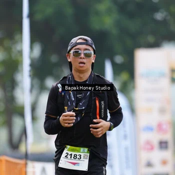 Runner Photo 8862504