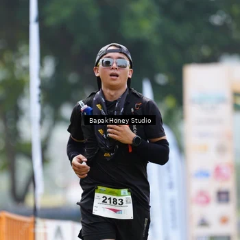 Runner Photo 8862510