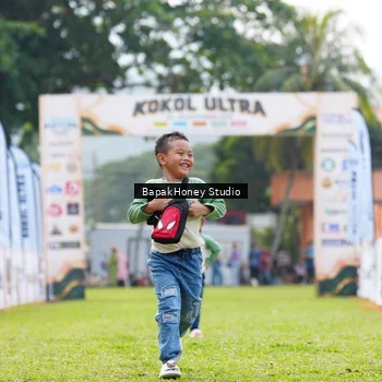 Runner Photo 8862658