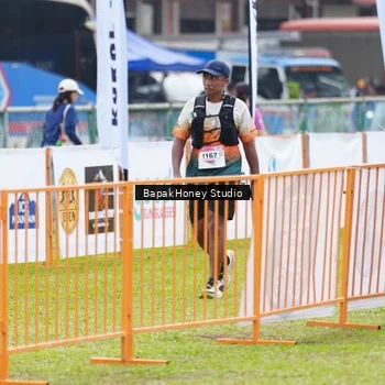 Runner Photo 8862695
