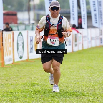 Runner Photo 8862701