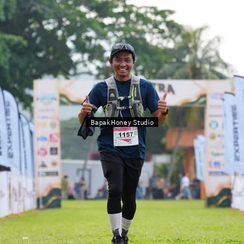 Runner Photo 8862755