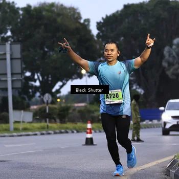 Runner Photo 8862761