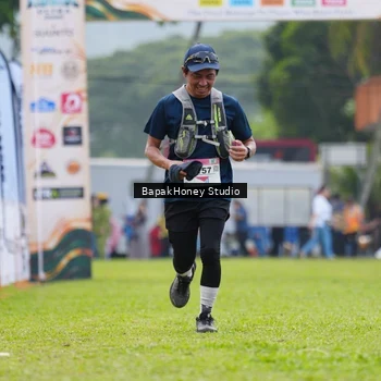 Runner Photo 8862768