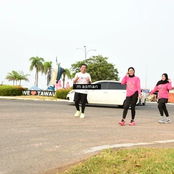 Runner Photo 8862813