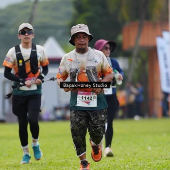 Runner Photo 8862815