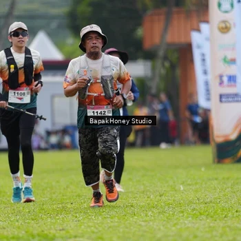 Runner Photo 8862824