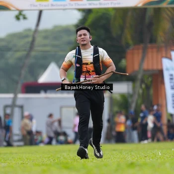 Runner Photo 8862855
