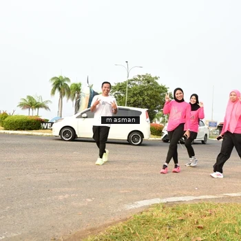 Runner Photo 8862866