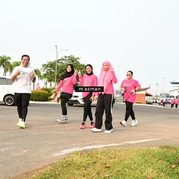 Runner Photo 8862878