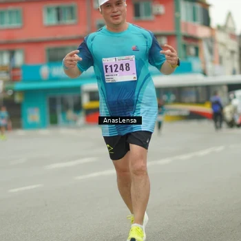 Runner Photo 8862883