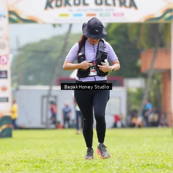 Runner Photo 8863011