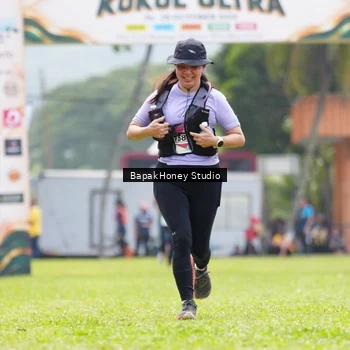 Runner Photo 8863012