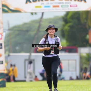 Runner Photo 8863015