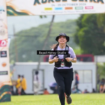 Runner Photo 8863016