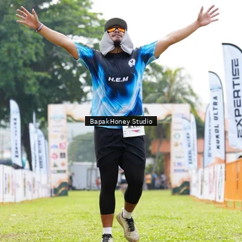 Runner Photo 8863039