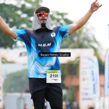 Runner Photo 8863042