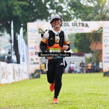 Runner Photo 8863060