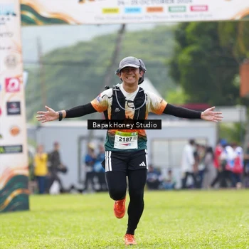 Runner Photo 8863072