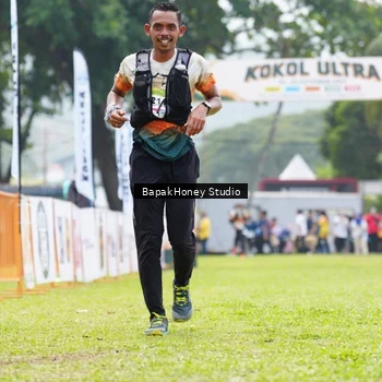 Runner Photo 8863086