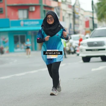 Runner Photo 8863093