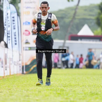 Runner Photo 8863123