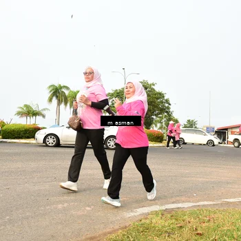 Runner Photo 8863157