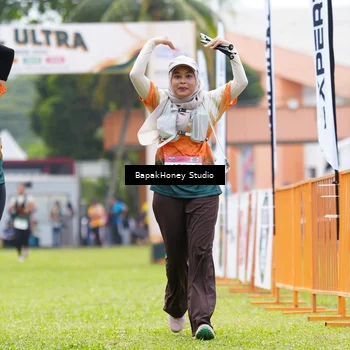 Runner Photo 8863158