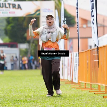 Runner Photo 8863159