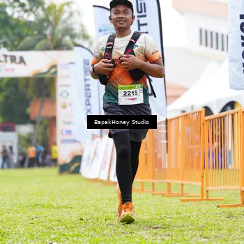 Runner Photo 8863187