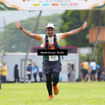 Runner Photo 8863198