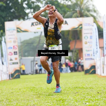 Runner Photo 8863240