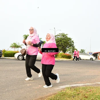Runner Photo 8863250