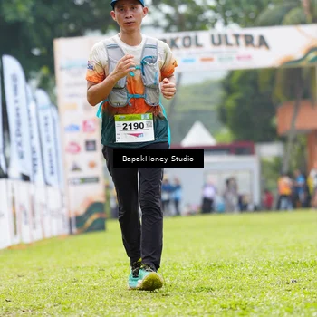 Runner Photo 8863262